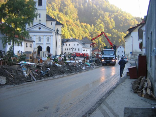 ienje2.jpg