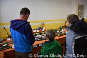 013