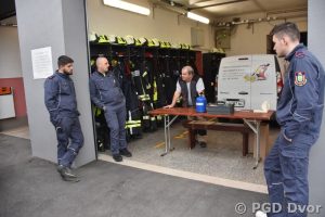 017
